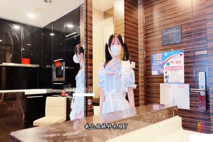  粗屌爆艹洛丽塔少女白虎嫩鲍 极速刮擦蜜壶淫靡下体