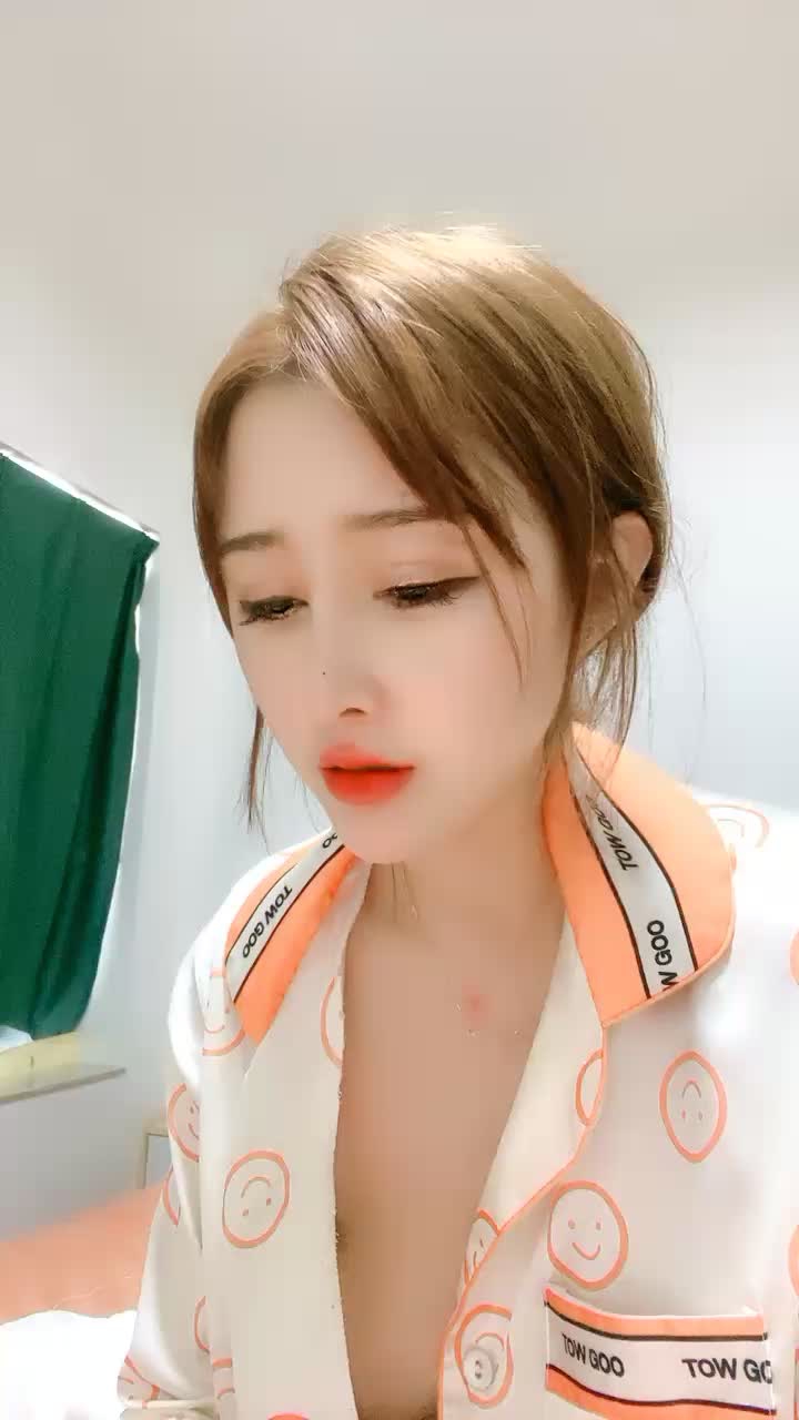 粉粉啊_诱惑特写四月二号