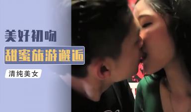 异国他乡与人妖小月陷入爱情，怎样啪啪啪？.